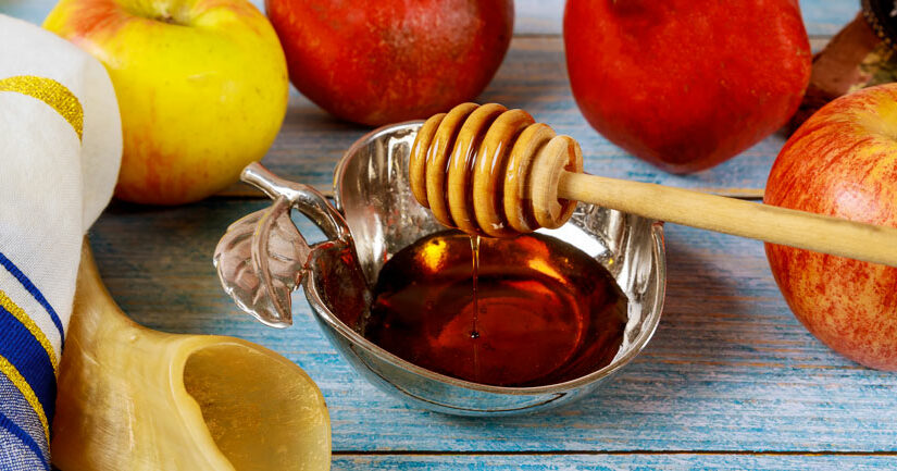 apples, honey, shofar