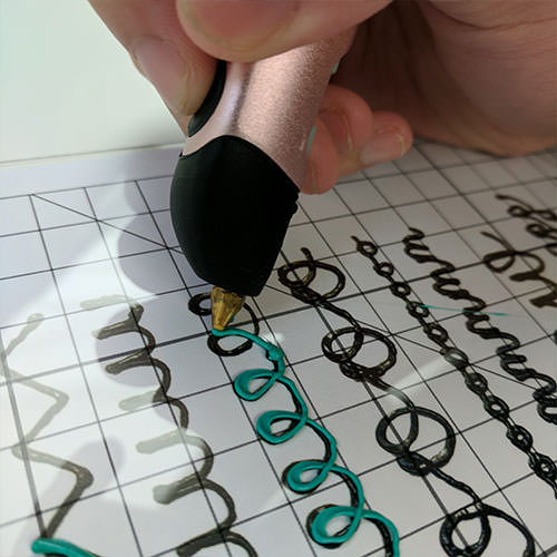 3D pen creates small 3D lettering on paper | stencil