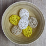 3D pen art: 4 yarn balls in a table bowl