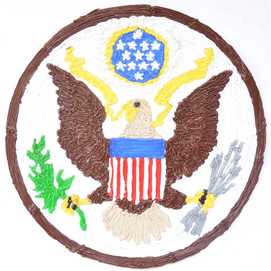 3D pen art: Close-up of cake with eagle picture | stencil