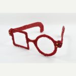 3D pen art: Crazy yarn and bead sunglasses. (47 characters)