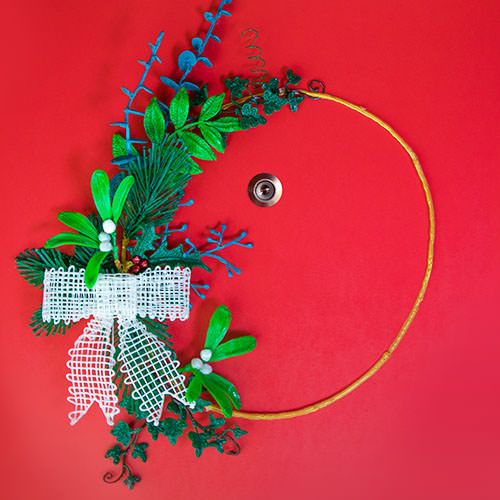 Colorful wreath with ribbon and bow - 3D pen art | stencil