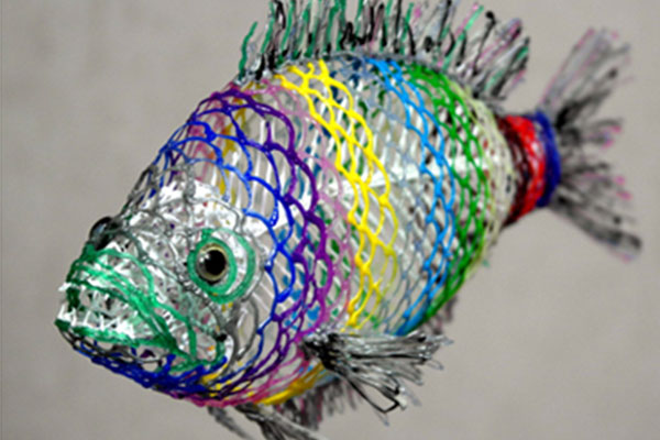 Jina's fish: creative filament bottle 3D pen art