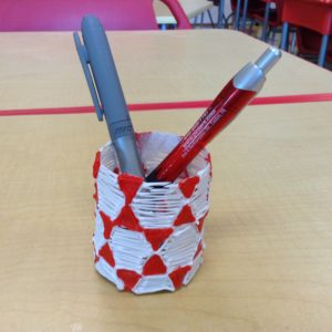 3D pen holder with 2 pens and one pen