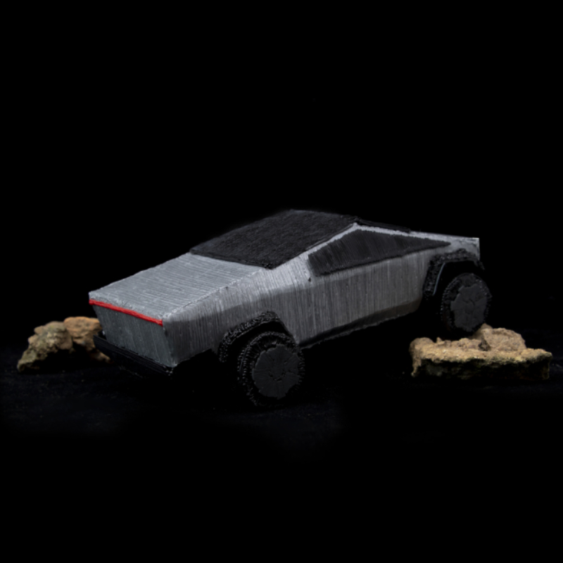 3D pen art: toy car on table