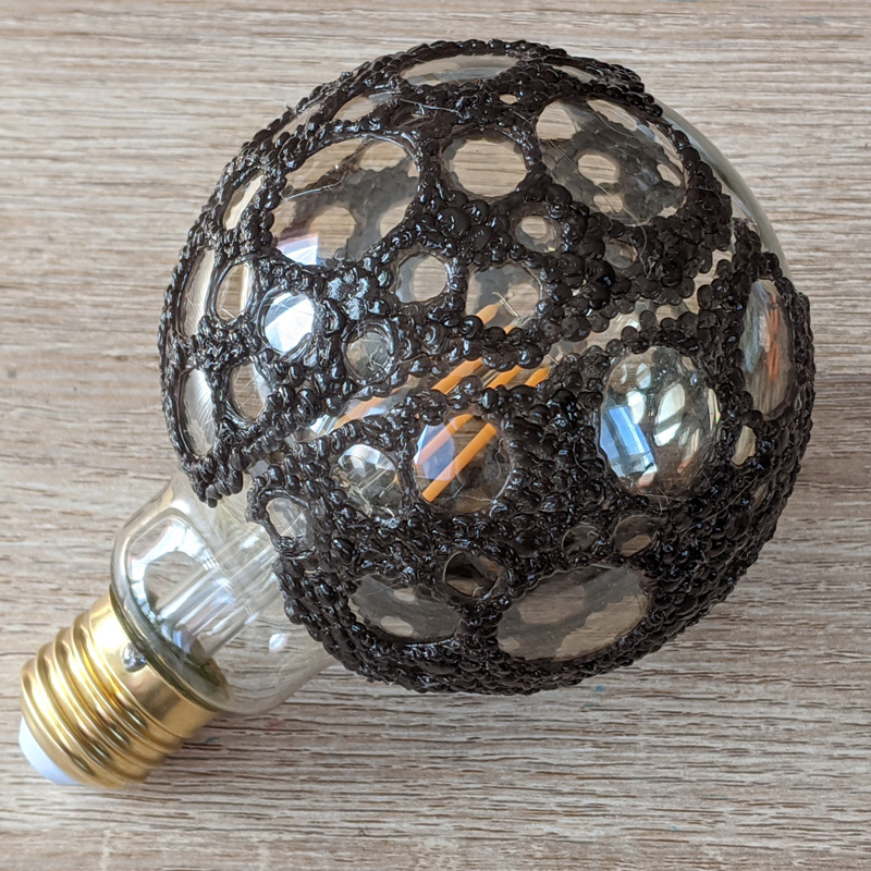 Table 3d pen art: Light bulb design