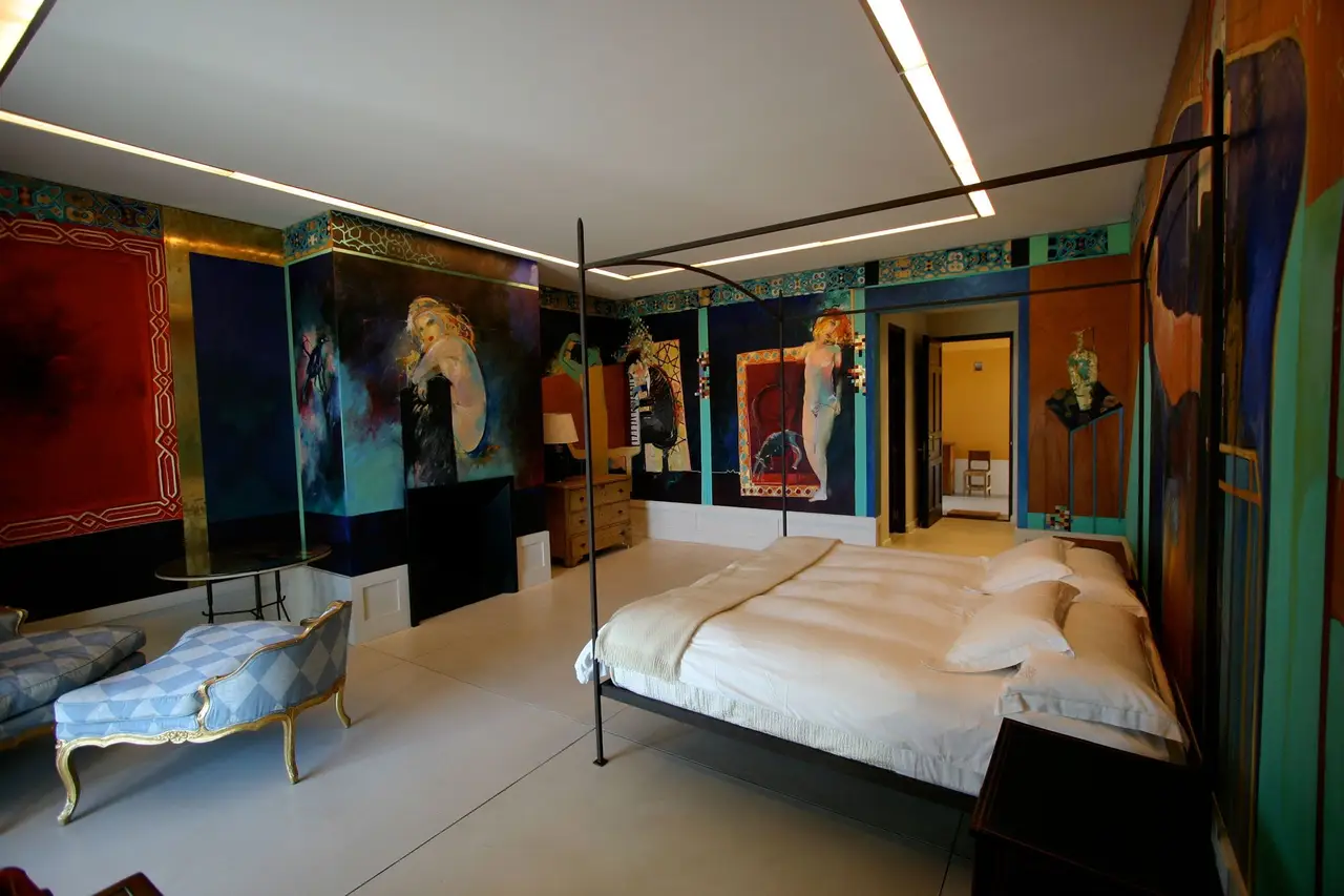 Gallery - 0