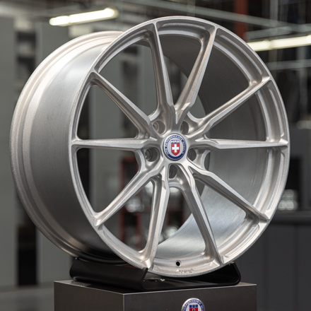 P104SC for Ferrari F12 | HRE Performance Wheels