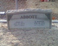 63971408_129462440544