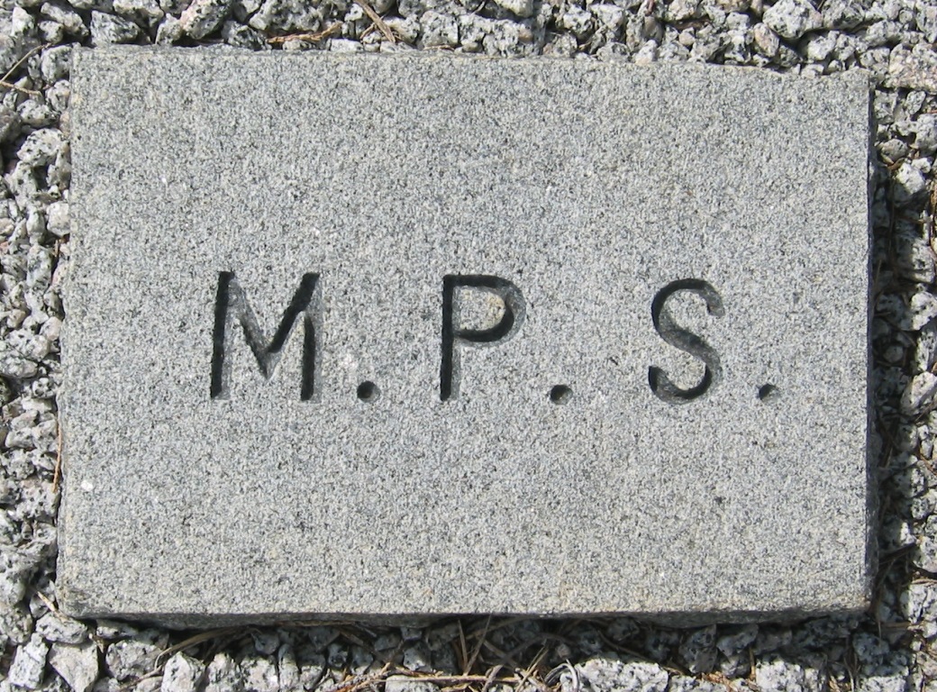 34100353_136356798715