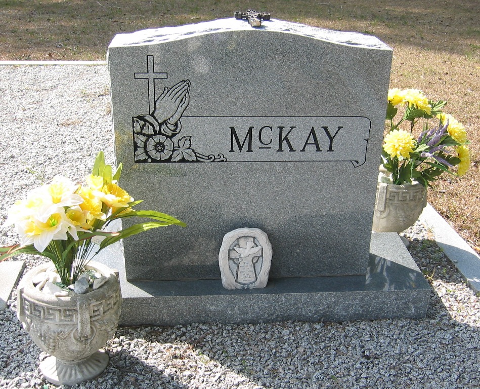 34100353_136356803073