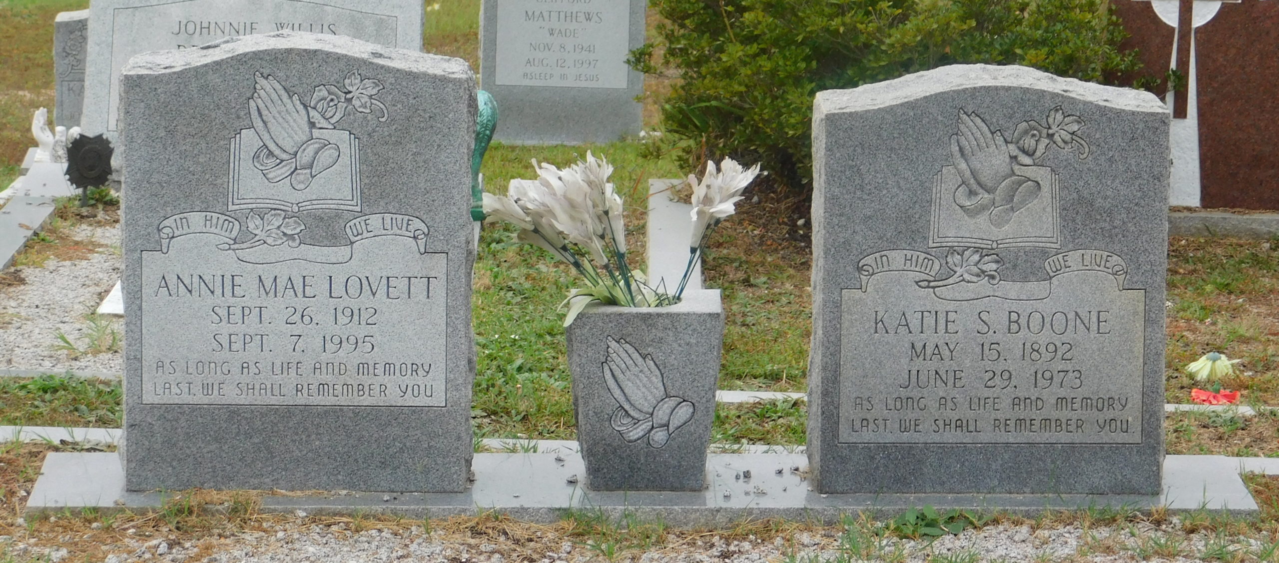 Annie Mae Boone Lovett and Carrie Jane Sharpe Boone