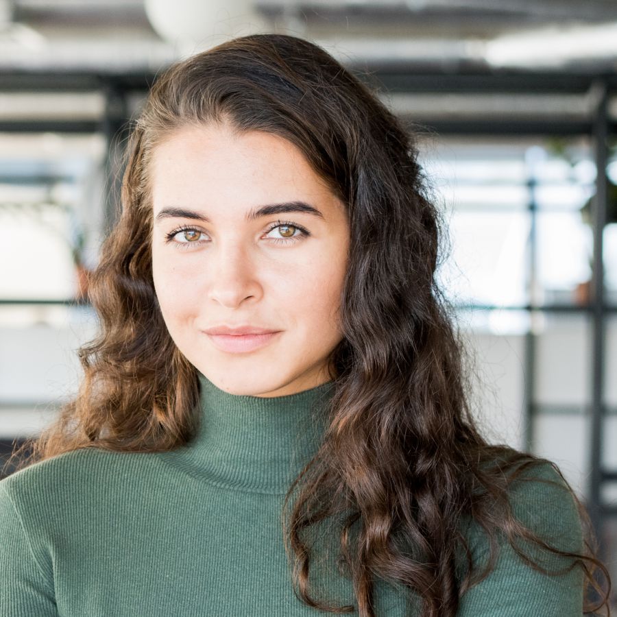 Алина Хакимова - эксперт по автострахованию