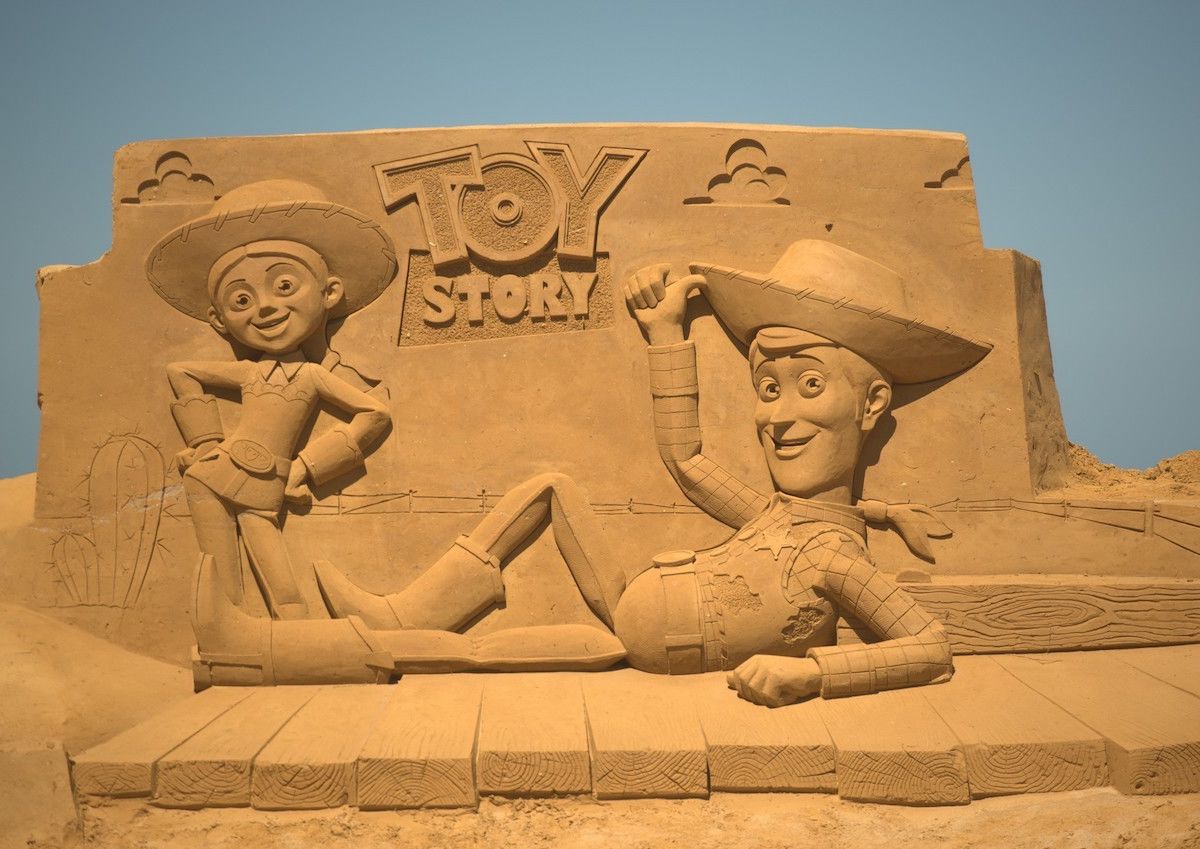 Disney sand sculptures are popping up on this beach in Belgium