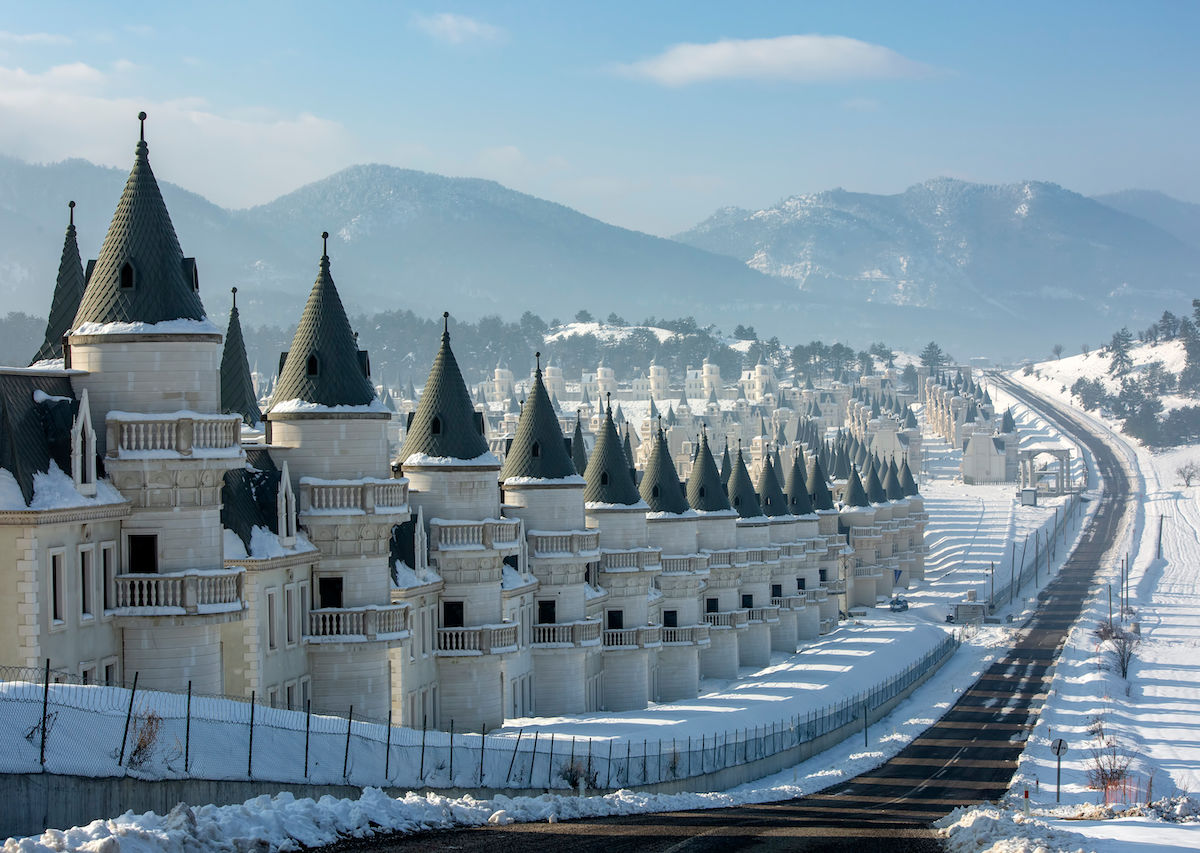 This turkish ghost town is filled with abandoned