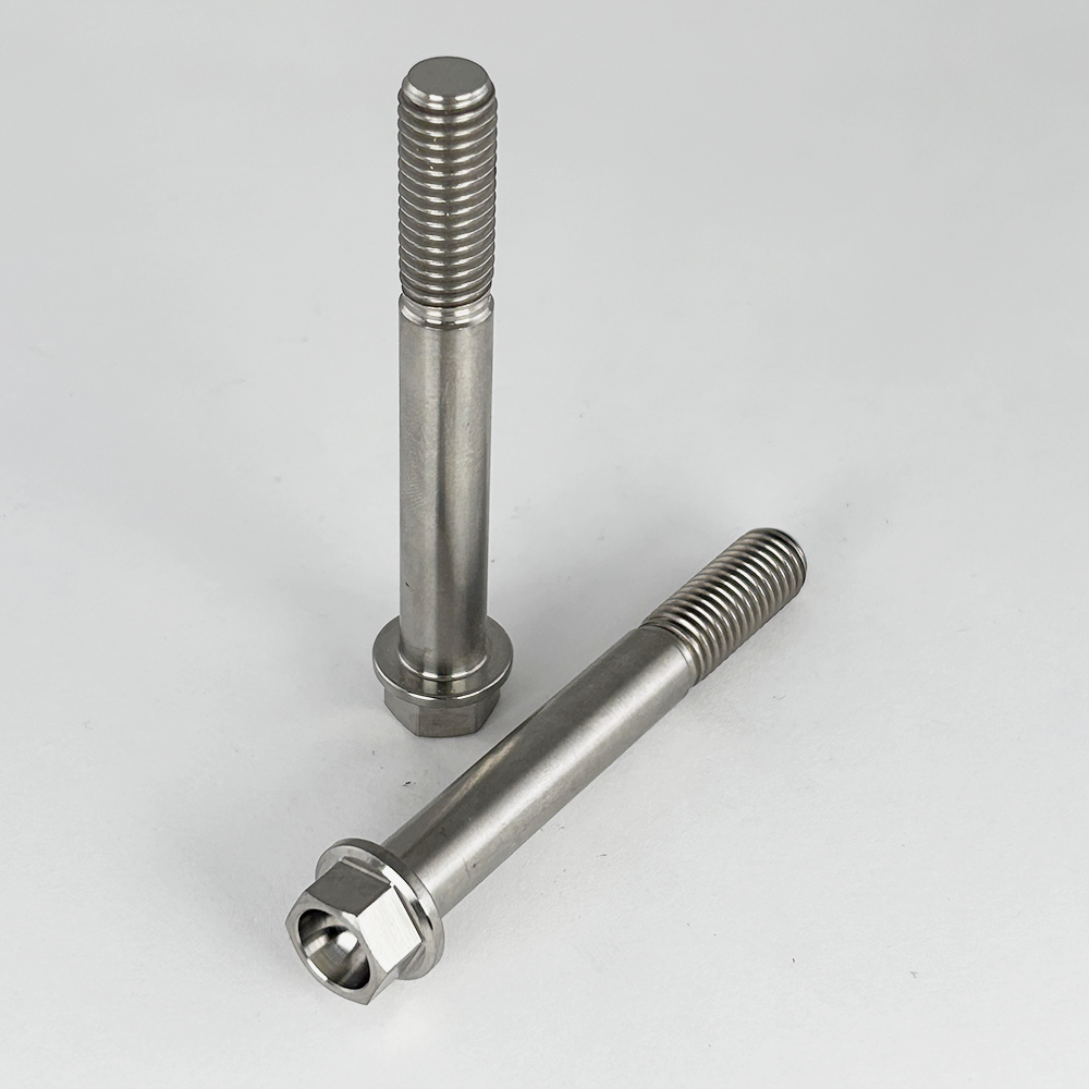 Product Image of Titanium Hex Flange M10-1.50x130mm Flange Dia Dia = 20.7mm