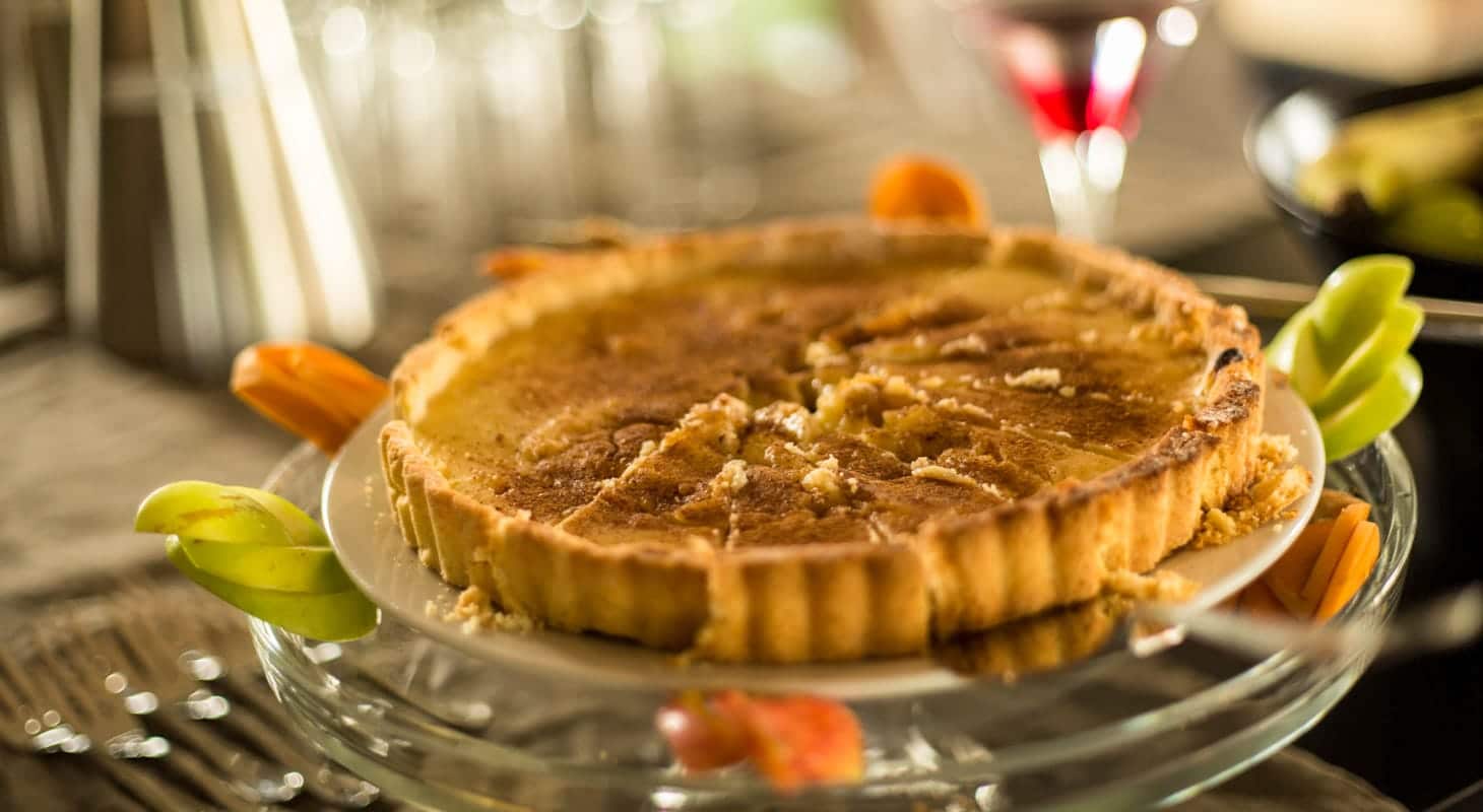 Apple Cinnamon Pie