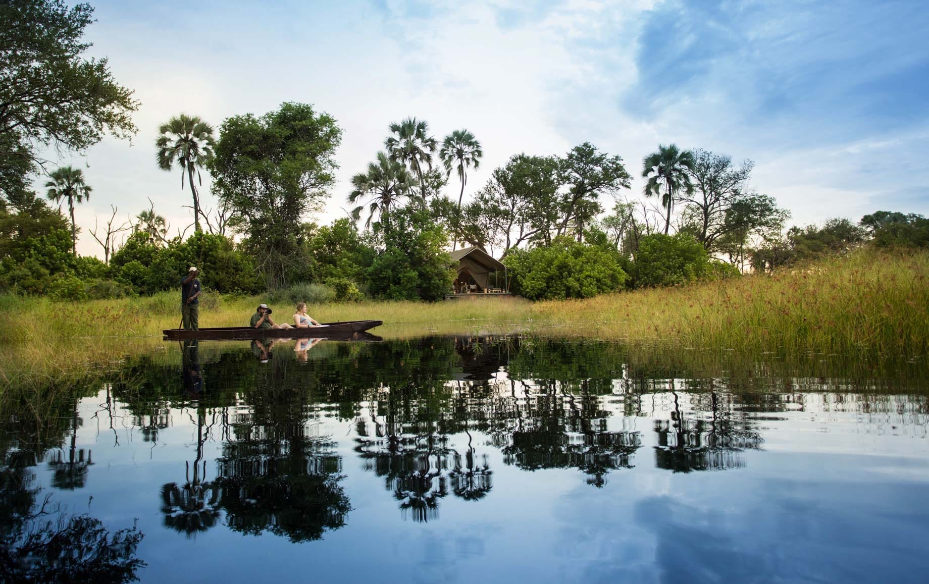 Mokoro boat experience