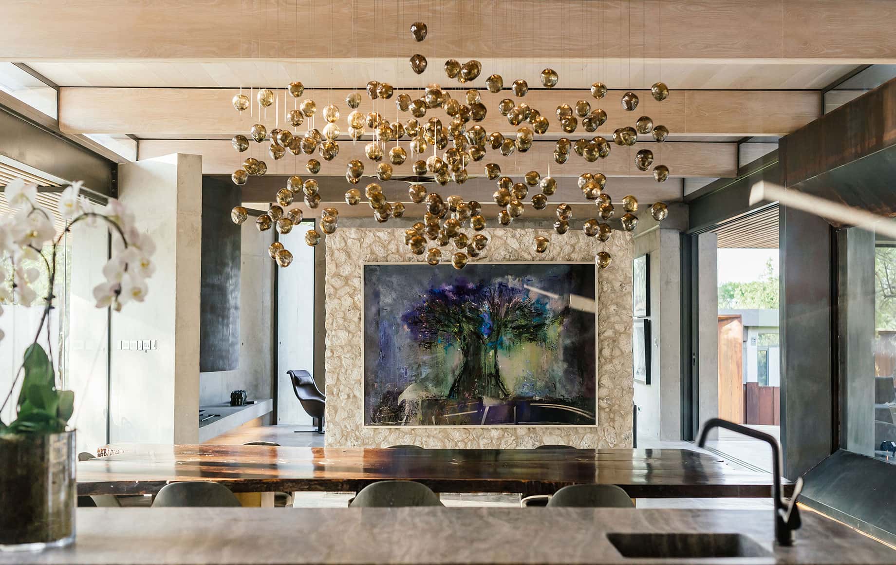 A decorative chandelier