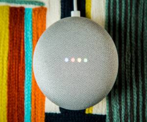 يمكنكم الآن إلقاء أمرين مختلفين في Google Home