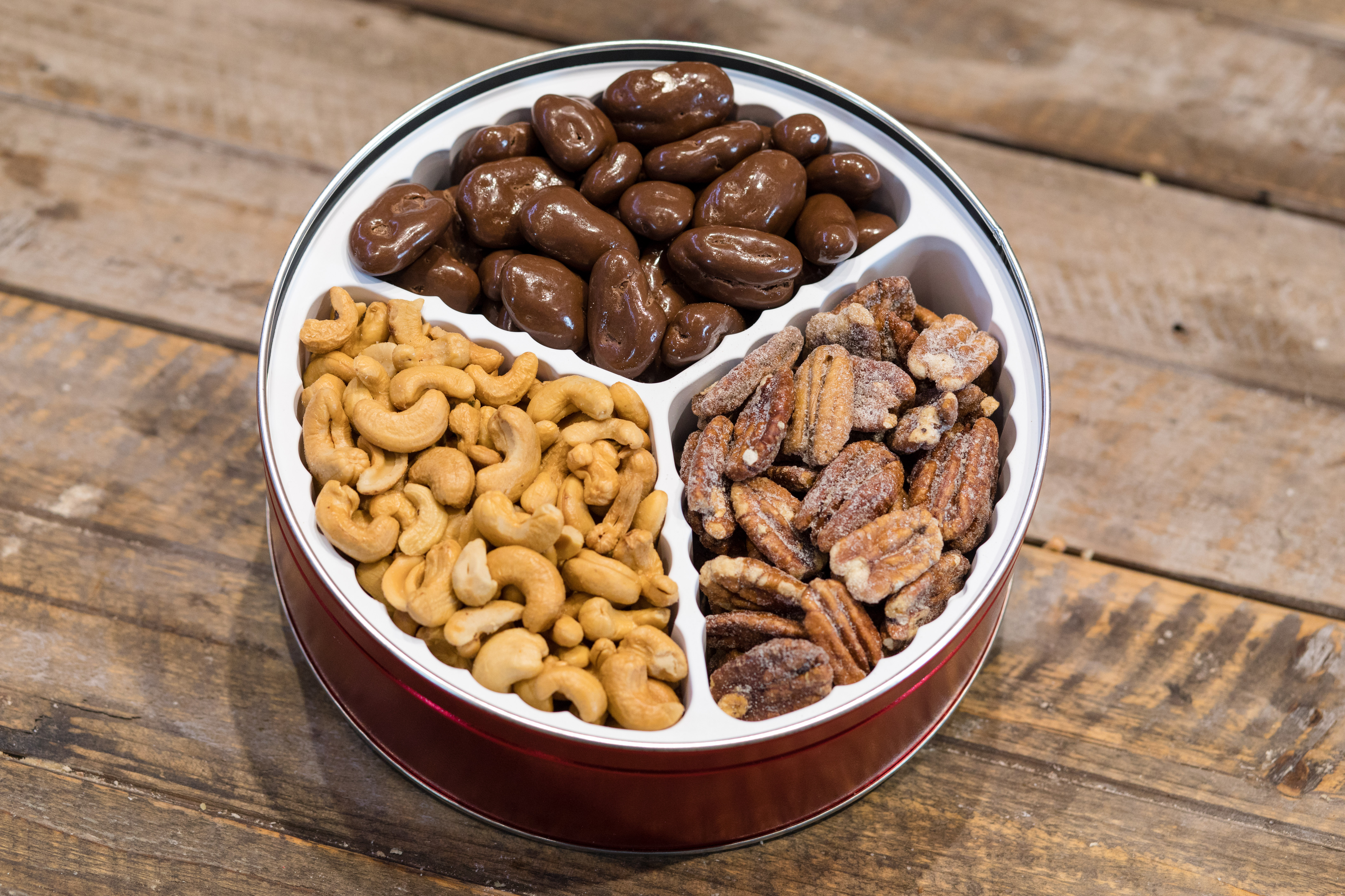 Three Cheers - 1 1/2 lbs. Gift Tin