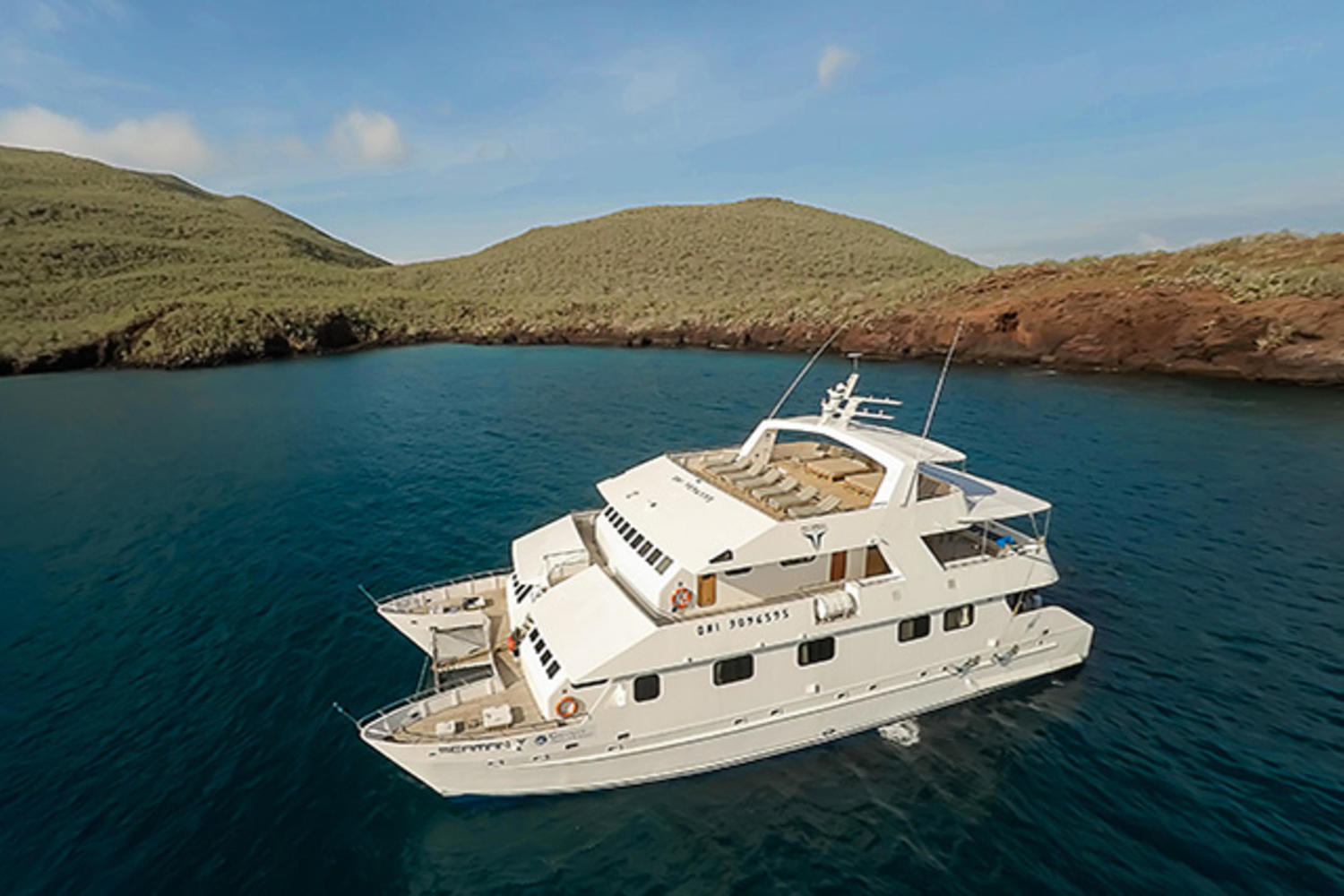 Our 5 favourite Galápagos boats The Pothole Pura Aventura