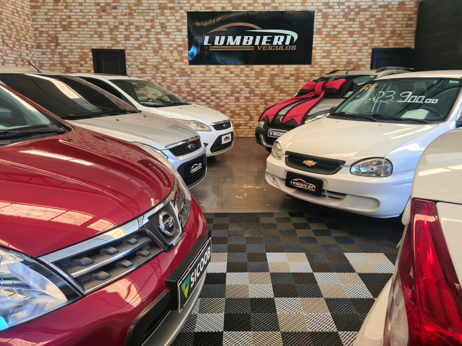 Lumbieri Veículos
