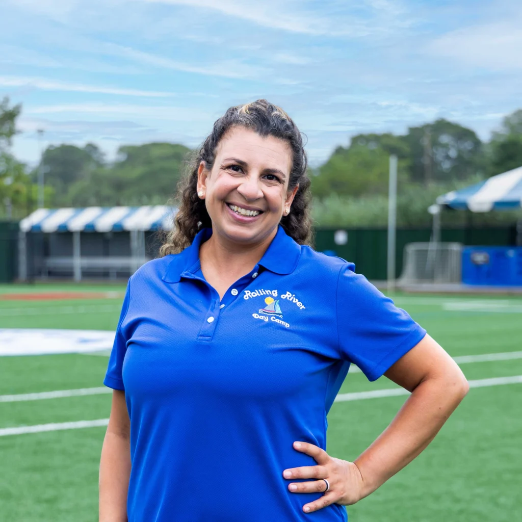 Dina Testa headshot.