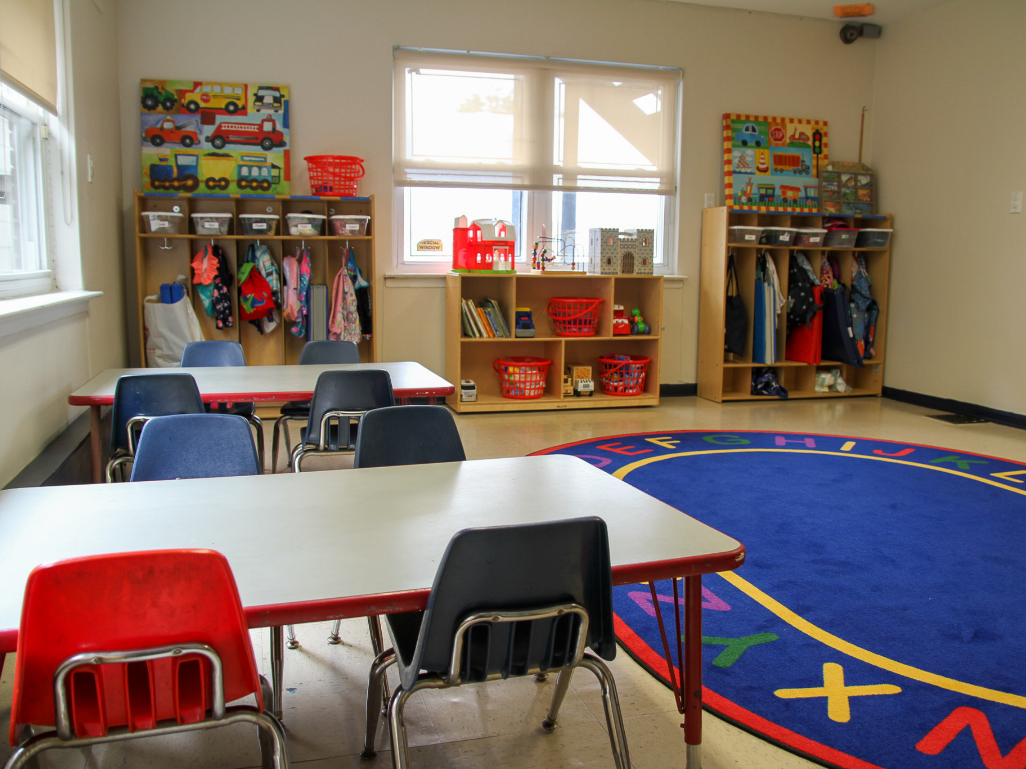 A classroom inside pilot house.