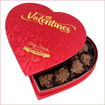 14 oz. Derbies (Turtles) in Red Heart Box