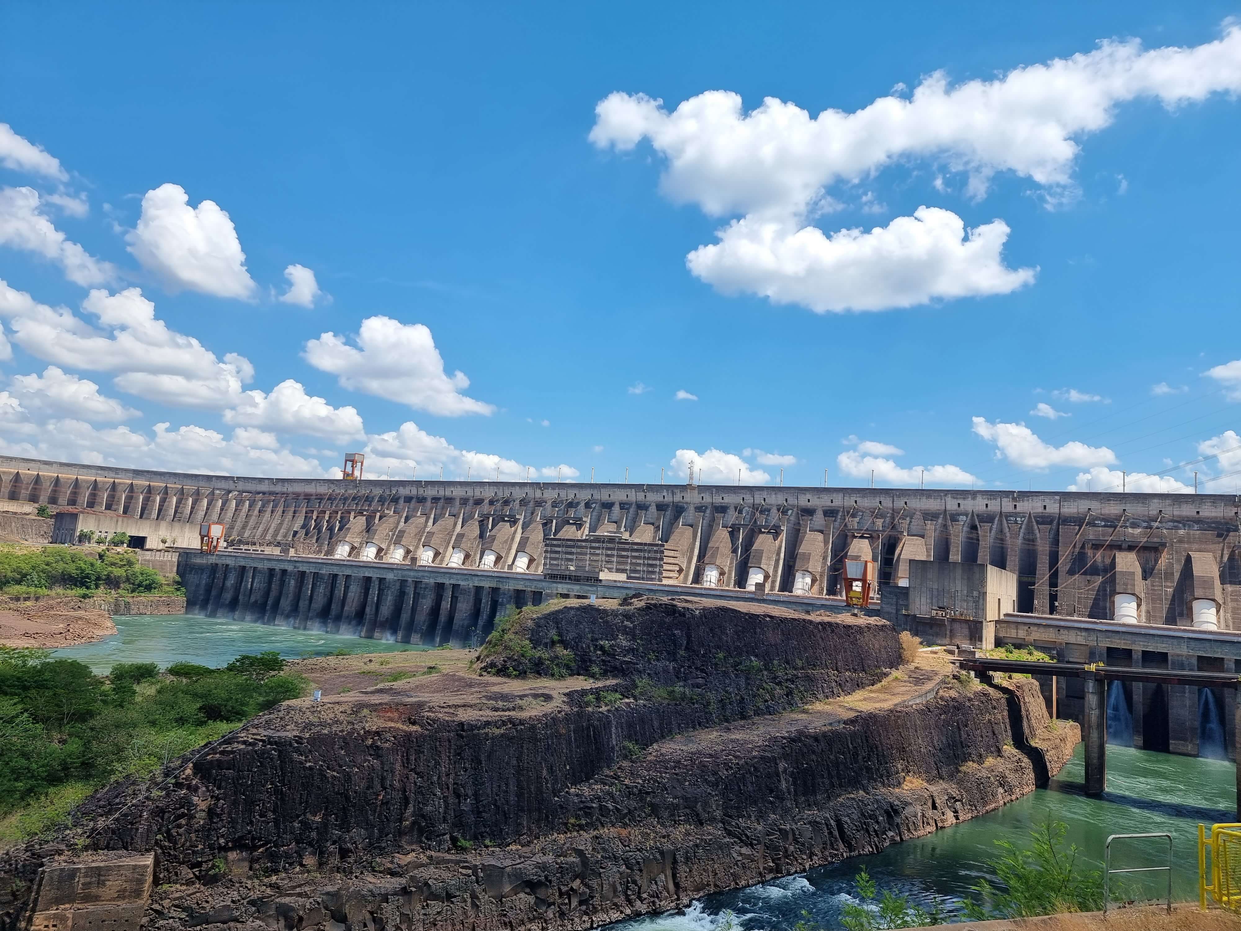 usina-hidreletrica-itaipu-binacional.jpg usina-hidreletrica-itaipu-binacional.jpg