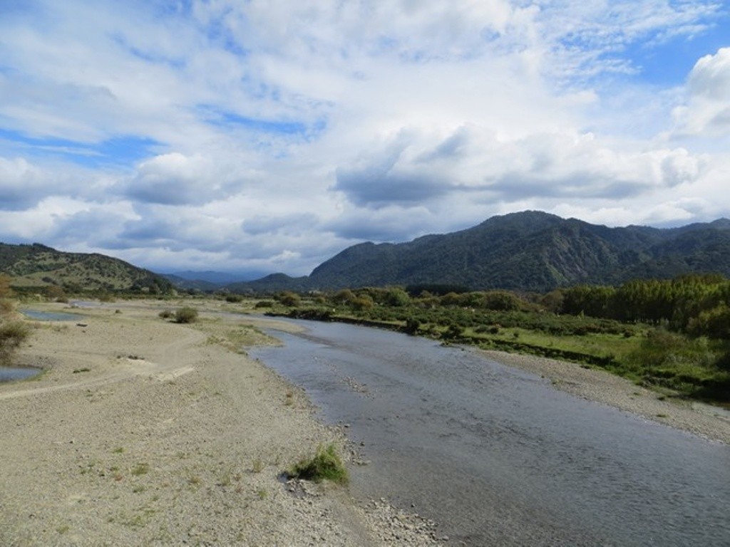 Karakatuwhero River at SH35 Bridge