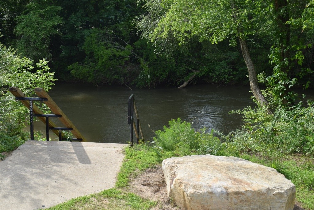 Broad River at Coxe Rd