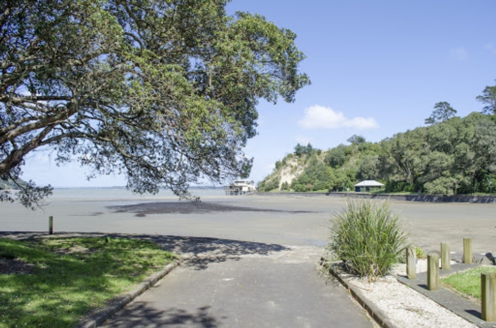Blockhouse Bay Beach