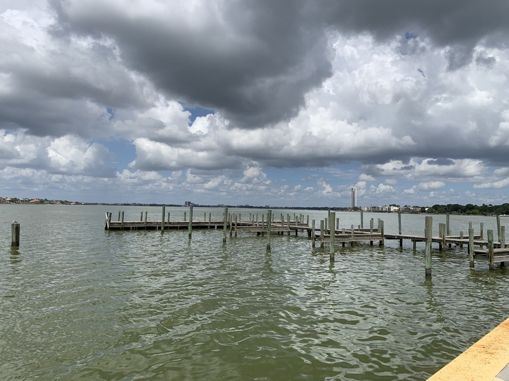 Clear Lake at Endeavour Marina Swim Guide