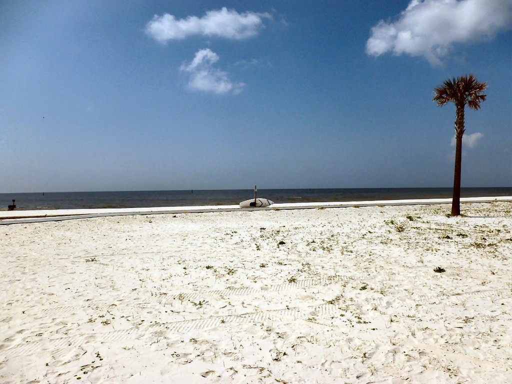 Gulfport West Beach Swim Guide