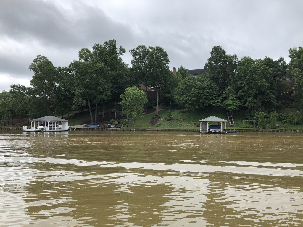 Lake Hickory - 46th Avenue Sandbar