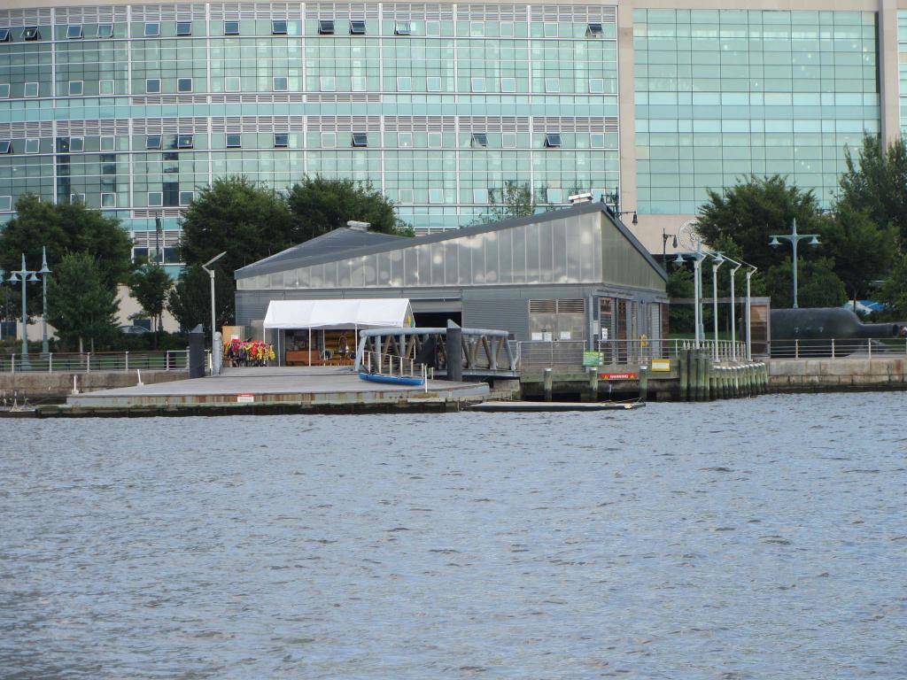 Pier 96 Kayak Launch Swim Guide