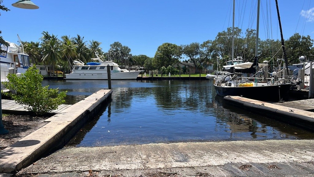 Cooley's Landing Marina in Fort Lauderdale