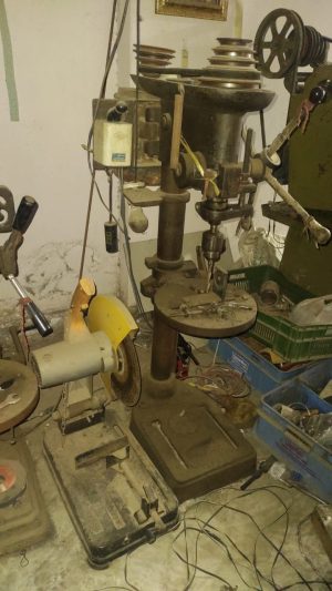 Hand Press Machine - Image 4