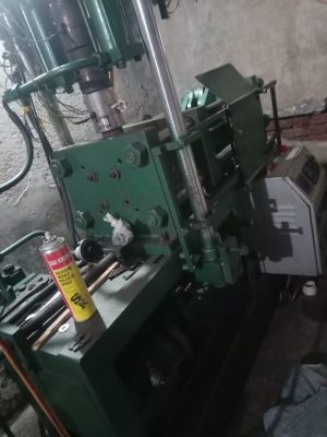 Vertical Injection Molding Machine - Image 5