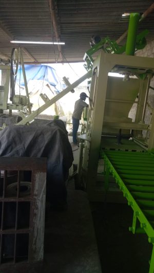 Concrete Block Making Machine - Image 5