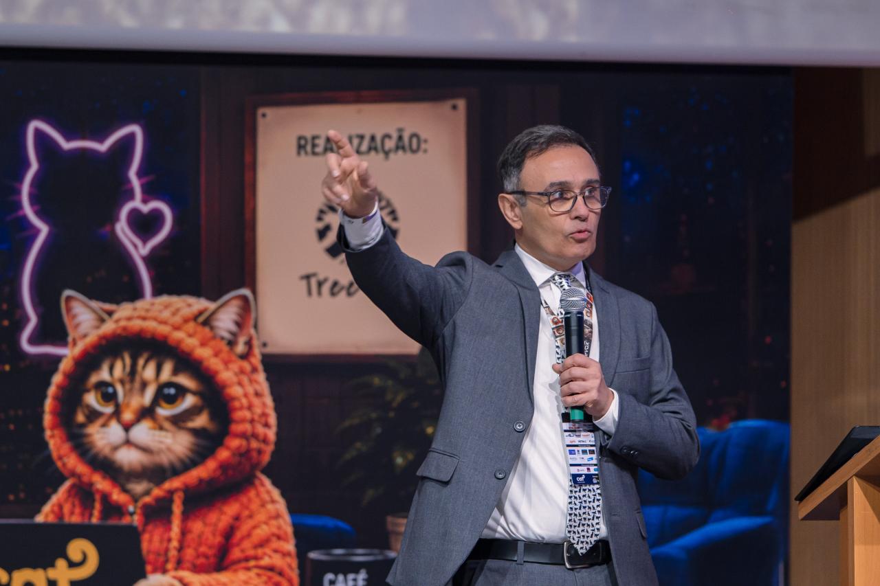 Prof. Archivaldo Reche Junior