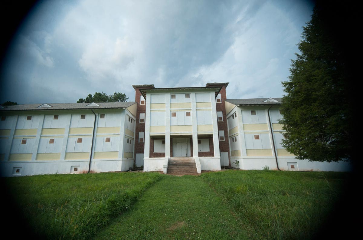 Peculiar Properties—VIRGINIA Magazine