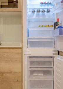 ImagenApartamentos de lujo EL MUSEO Living&Experience Club Arte contemporáneo y mobiliario de colección de los años 50 6