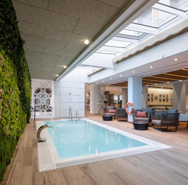 Catalonia Giraldaimagen principal