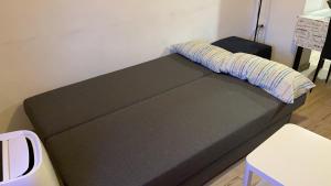 Imagen4 APTOS FULLY EQUIPPED STUDIOs NEARLY CENTER 3