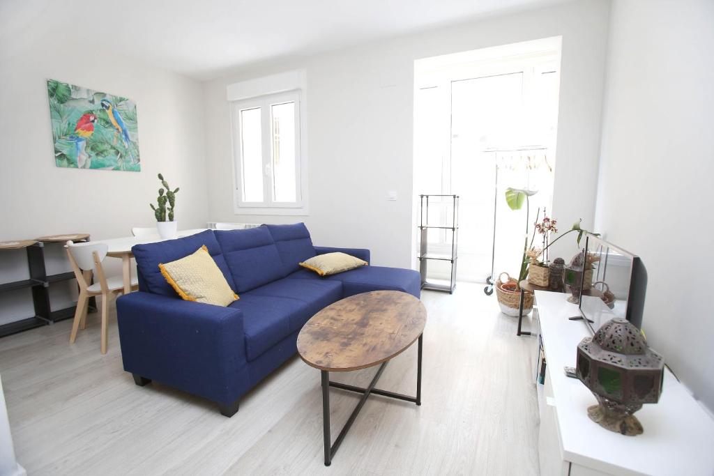 EL RINCON DE LA MERCED. Centro, Aire acondicionado , wifi. Junto a Laurelimagen principal