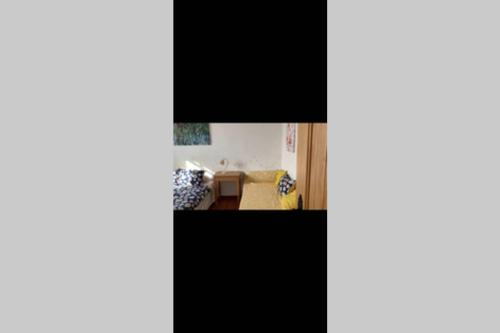 ImagenCasita de campo con vistas a una laguna 1