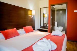 ImagenHospedium Hotel Valles de Gredos Golf 4